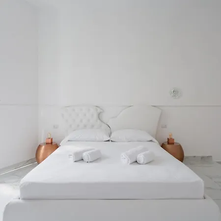 Golden By Dimorra 3*