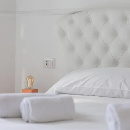 Golden By Dimorra 3*