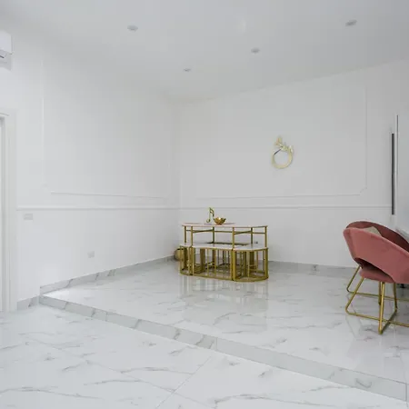 Golden By Dimorra 3* ナポリ